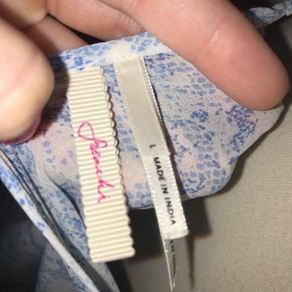 Frenchi blue and white tank top - Picture 6 of 6